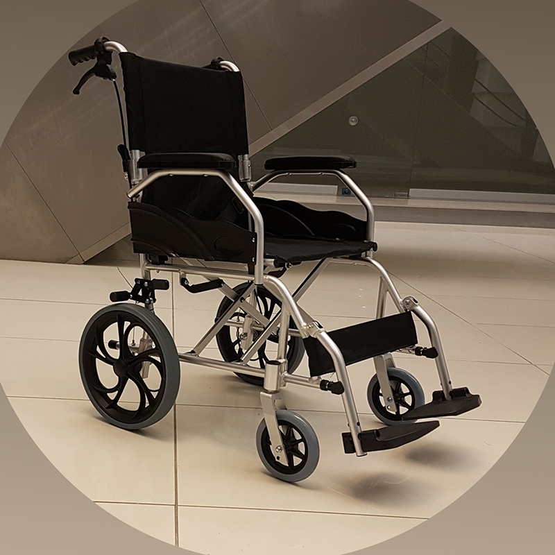 Leo 124 Ekonomik Refakatçi Kullanımlı Tekerlekli Sandalye